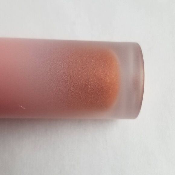 P.Louise Stay Shining Lip Oil - Moment to Shine - Picture 10 of 13